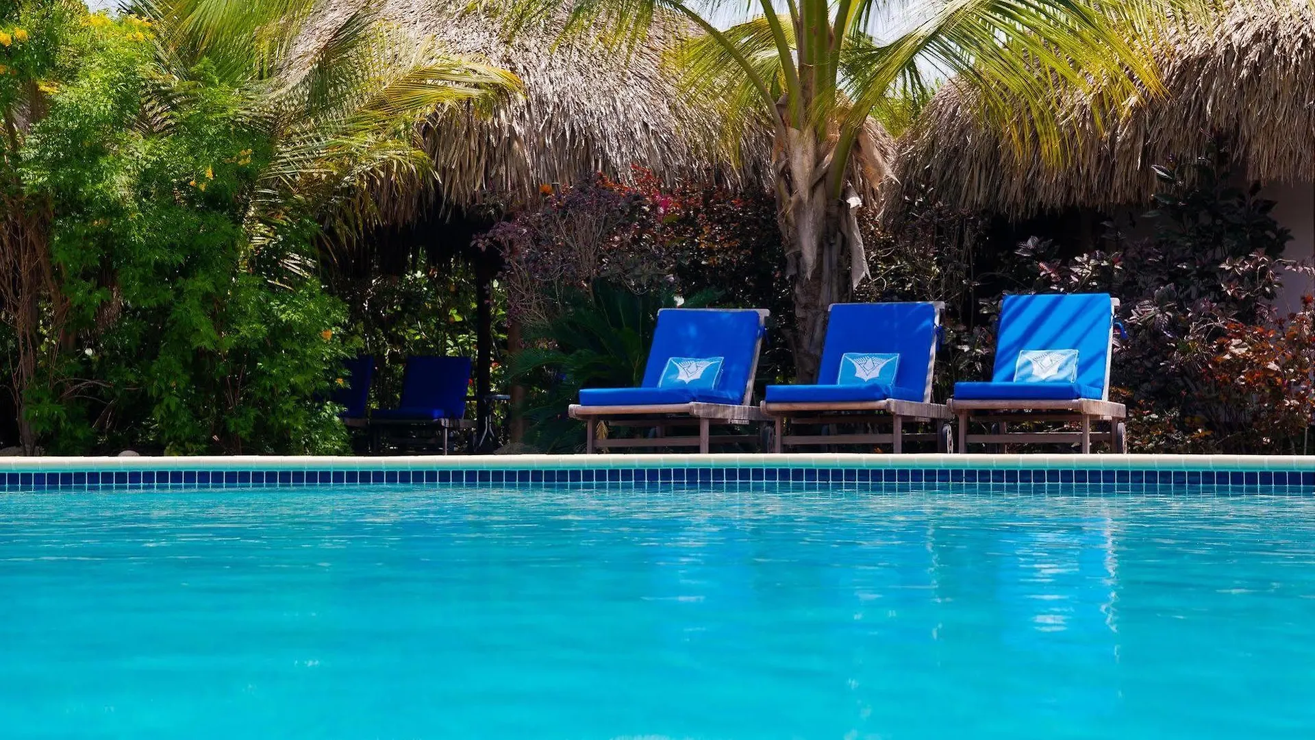 Kura Hulanda Lodge & Beach Club Westpunt Curaçao